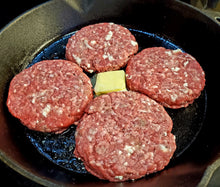 Load image into Gallery viewer, Blue Cheese Beef Burger Patties
